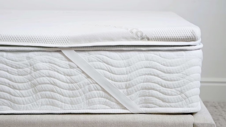 saatva natural latex topper