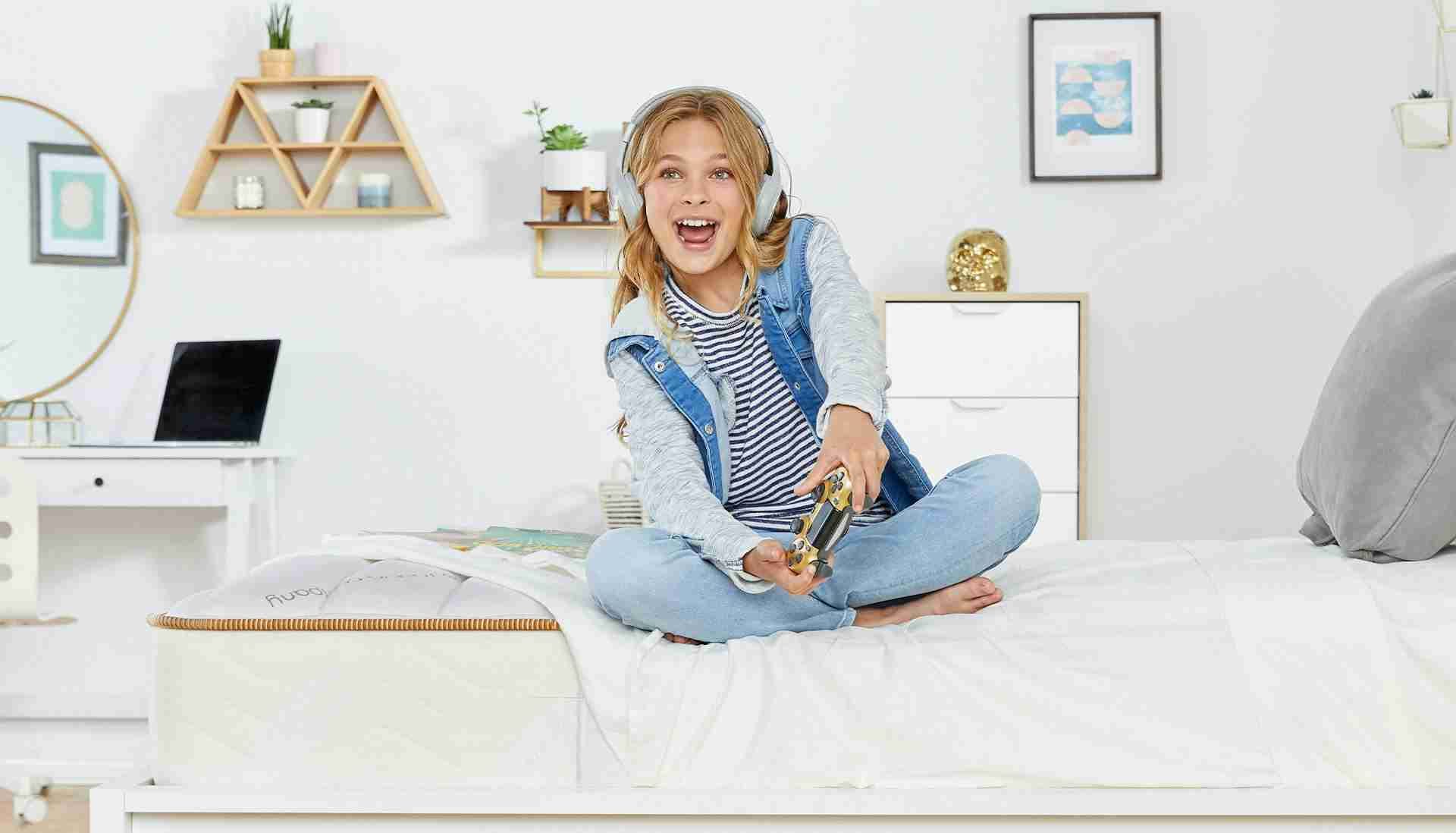 saatva youth tween 3 2 e1744917331964