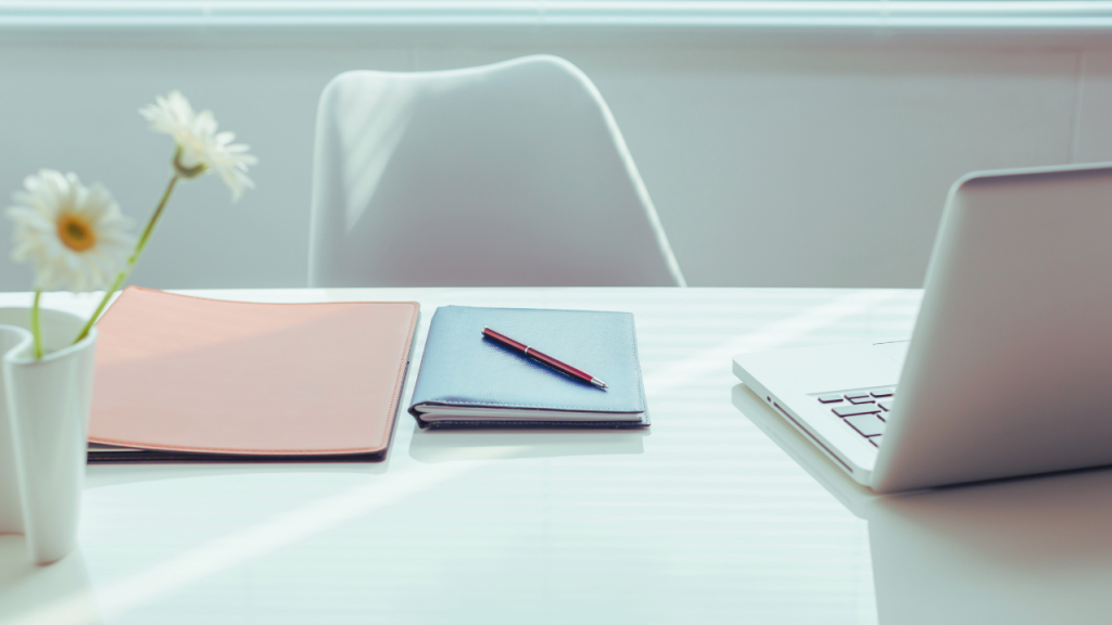 e71f3b3 7b60 3455 5ef3 c1c71d45b0 writing space
