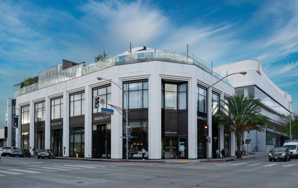 Saatva Los Angeles Storefront scaled