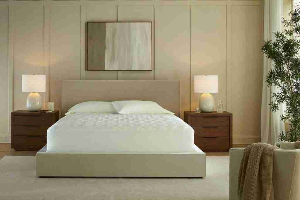 organic mattress pad lifestyle1 3 2